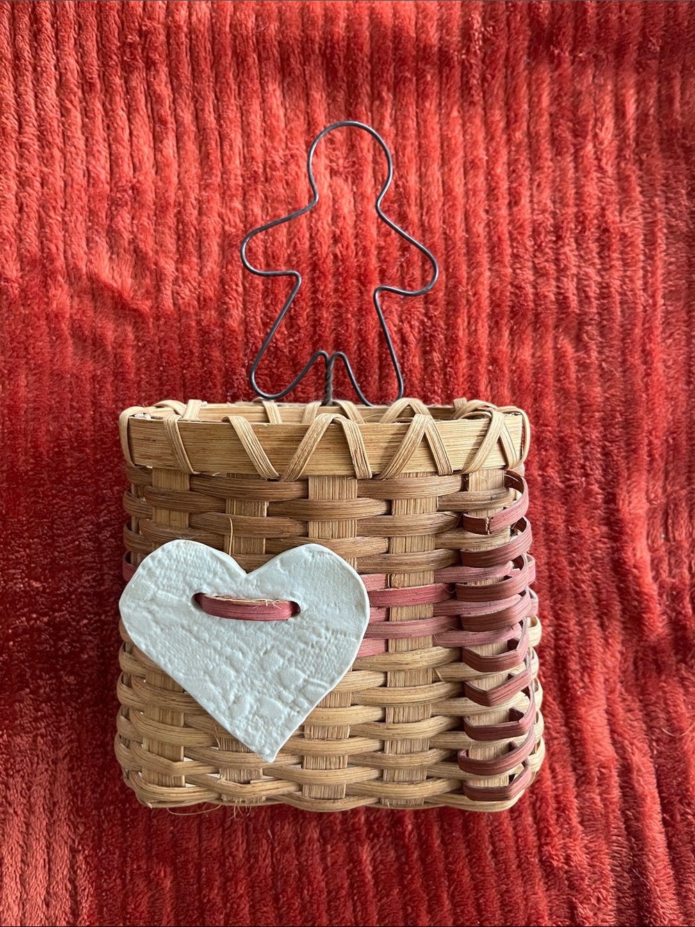 Handwoven Natural Wicker Basket with White Heart Accent and Red Trim